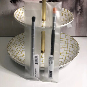 New! Anastacia Beverly Hills brush set!